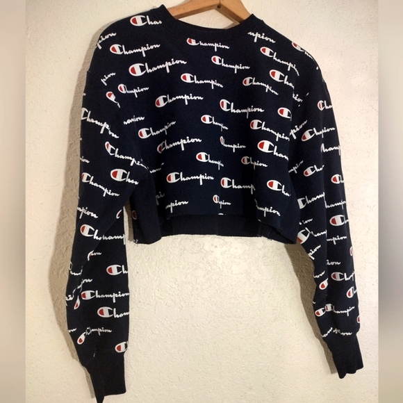 Champion Women Reverse Weave All-over Logo Cropped Cut Off Crewneck - Picture 6 of 9